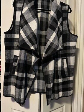 Black & White Plaid Drape Front Vest